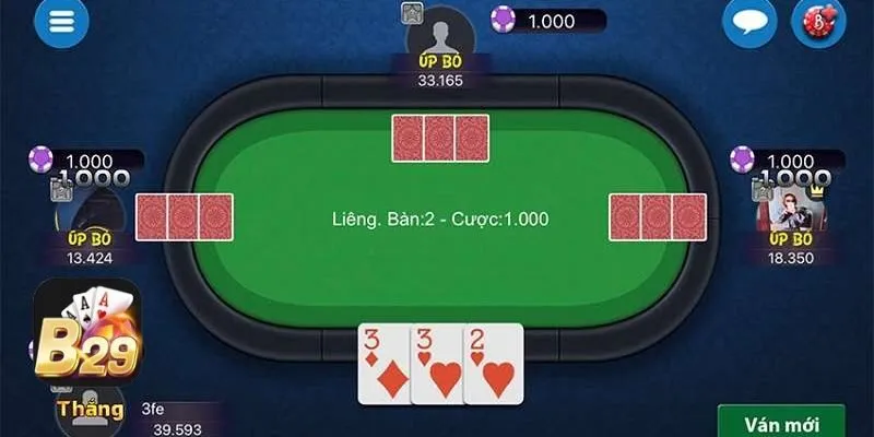 Chơi game bài Liêng B29 phải liều mới dễ thắng lớn 3 Giao diện bàn chơi tại cổng game, đơn giản, dễ theo dõi từng lượt tố